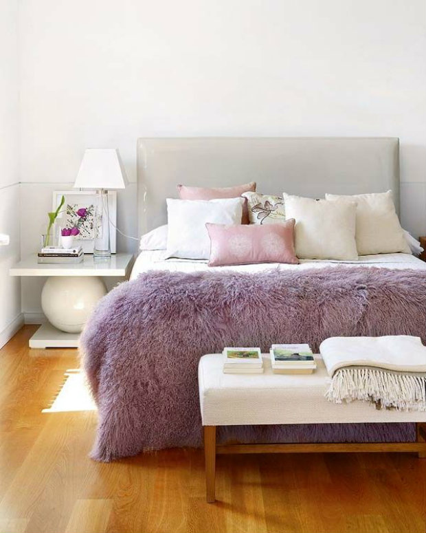 White Nightstands for Exclusive Interior