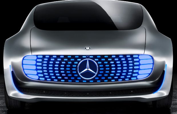Mercedes-Benz creates the first Self-Driving Luxury Automobile