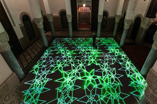 Miguel Chevalier digital arabesques are amazing, Inspired in moroccan artistic traditions with a digital touch, Chevalier created a true and wonderful light patterns that lead the visitor into a colorful imaginarium. This outstanding interactive instalattion is shown in association with four french institutes in Morocco. Watch this wonderful and artistic patterns and let yourself be tempted to visit it!