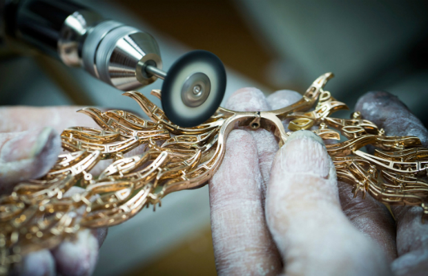 new-handmade-jewelry-collection-by-van-cleef-arpels