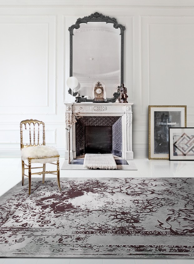 And if you want to achieve the full style, for a luxury design, you definitely need a modern rug.