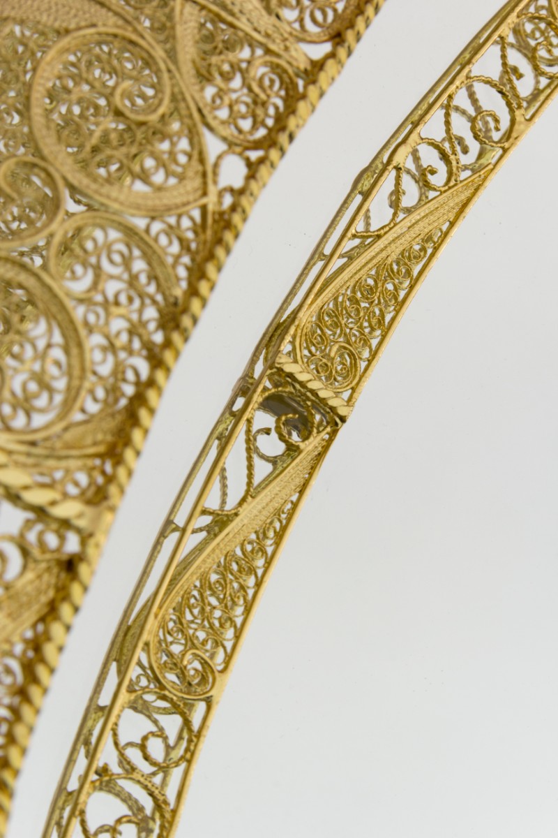 Ring Filigree Dining Room Mirror - When Art Becomes Luxury Furniture
